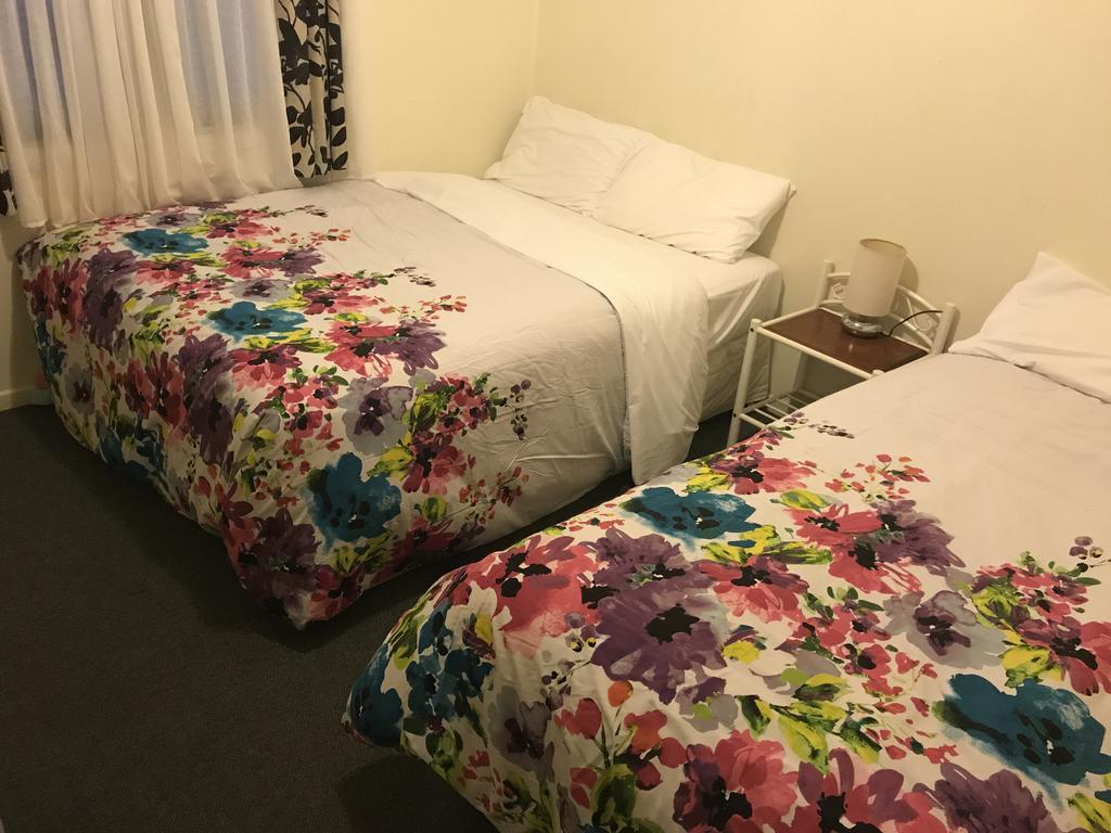 Southport Tourist Park Hotel โกลด์โคสต์ ภายนอก รูปภาพ