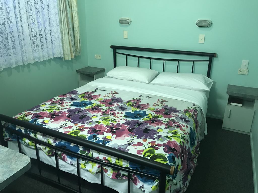 Southport Tourist Park Hotel โกลด์โคสต์ ภายนอก รูปภาพ