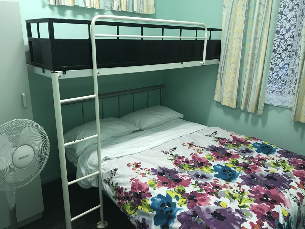 Southport Tourist Park Hotel โกลด์โคสต์ ภายนอก รูปภาพ